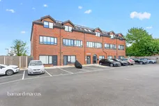 Cleeve Road, Leatherhead