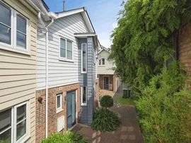 Fitzmaurice Mews, Eastbourne photo