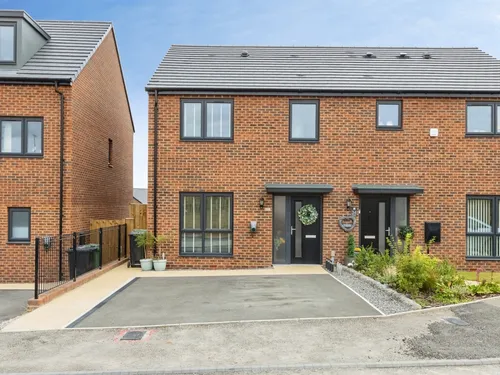 Pendas Crescent, Leedsphoto