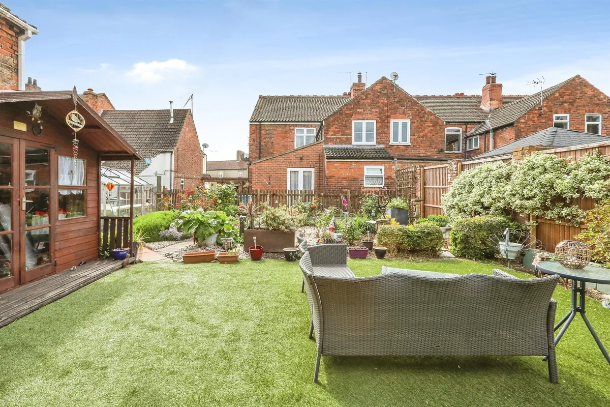 Coronation Terrace, Dunham-On-Trent, Newark
