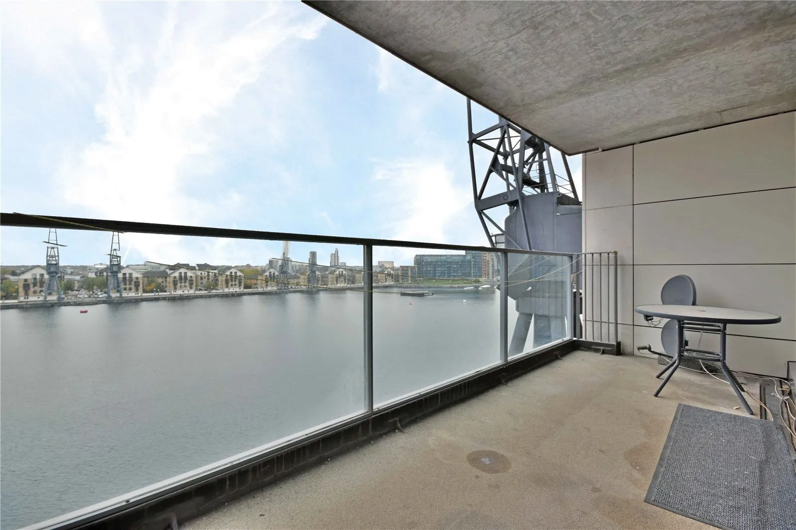 Western Gateway, Silvertown, London, E16