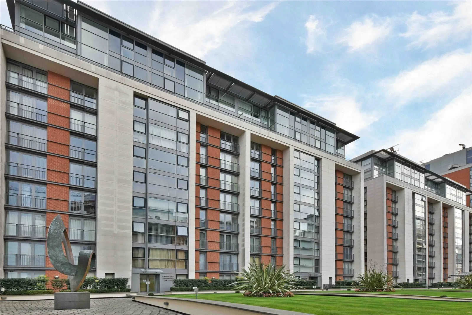 Western Gateway, Silvertown, London, E16