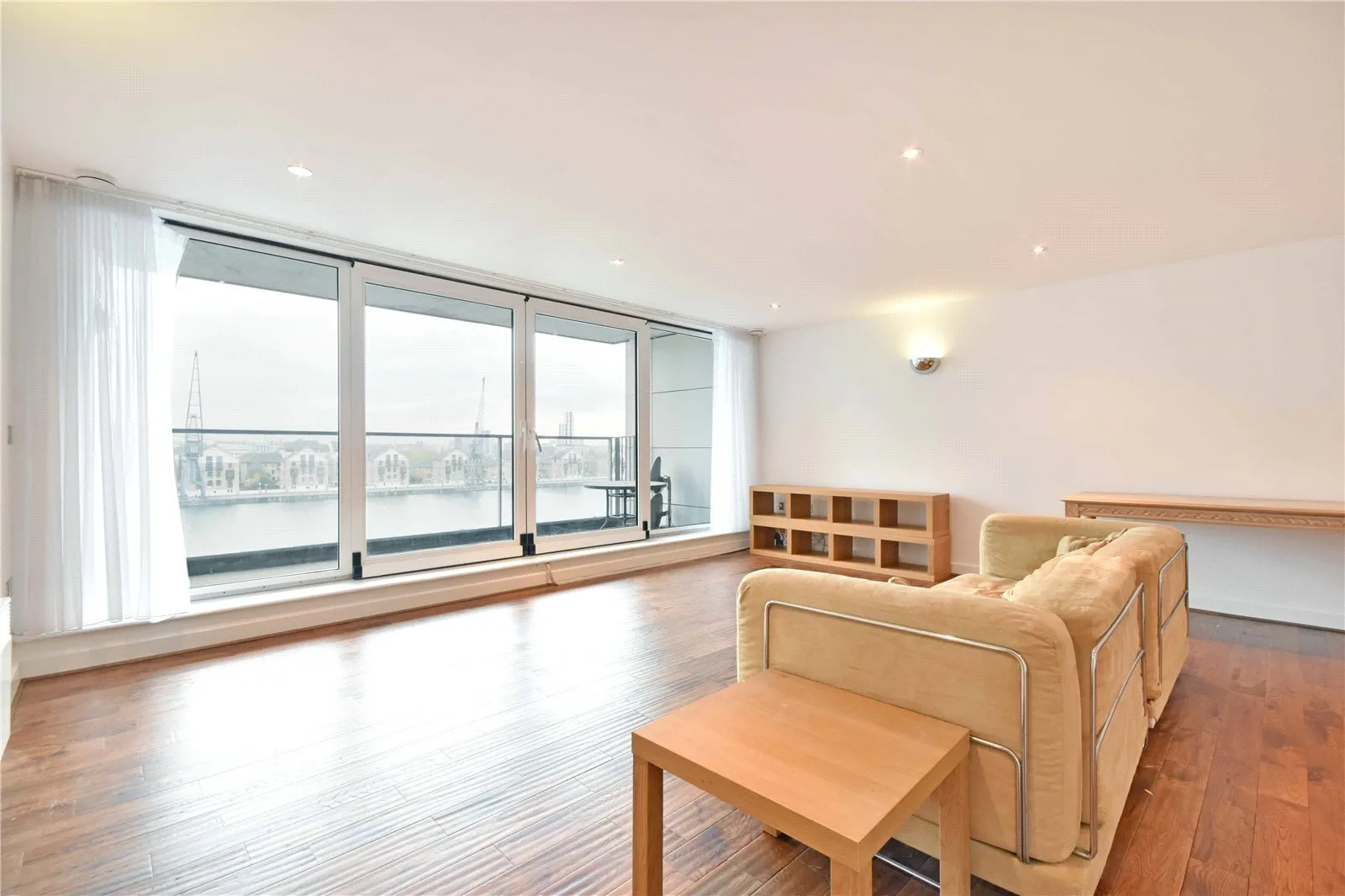 Western Gateway, Silvertown, London, E16