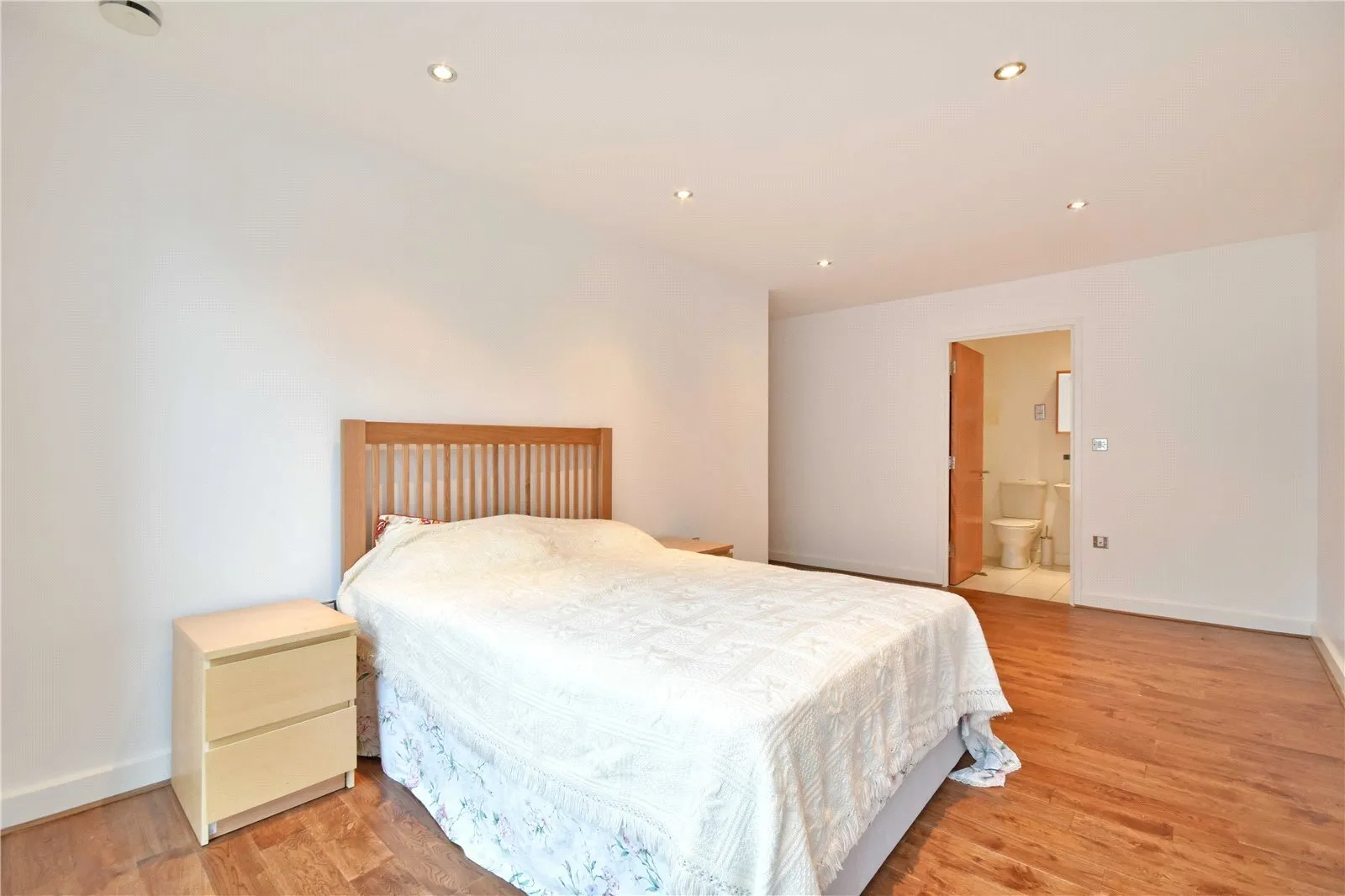 Western Gateway, Silvertown, London, E16