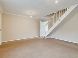 Flatford Close, Stowmarket thumb 3