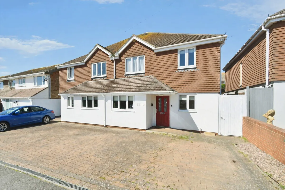 Phyllis Avenue, Peacehaven
