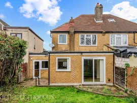 Somerset Close, NEW MALDEN photo