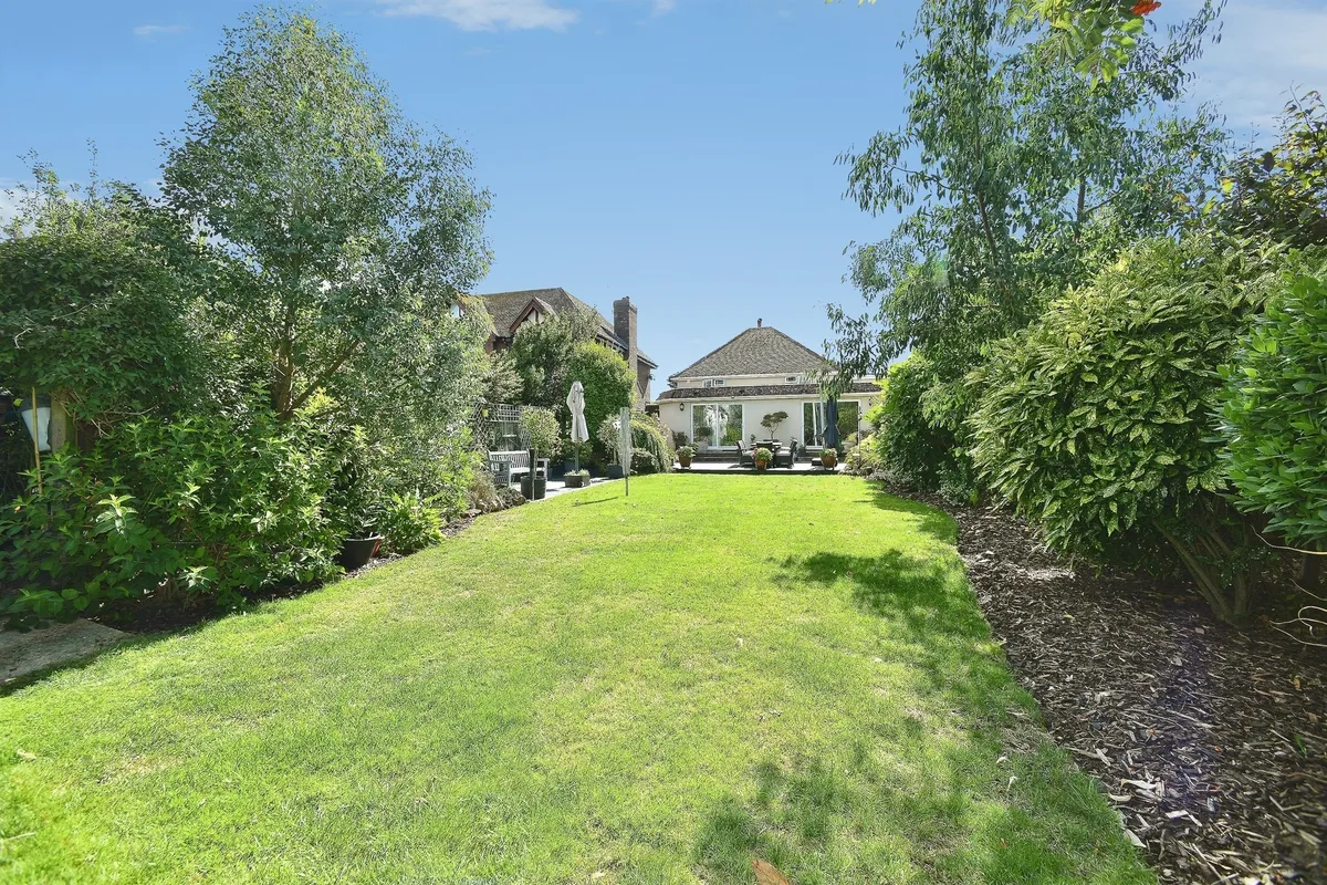 Central Avenue, Telscombe Cliffs, Peacehaven