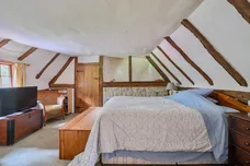 Eastcourt, Burbage, SN8 photo 14