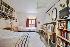 Eastcourt, Burbage, SN8 photo 15