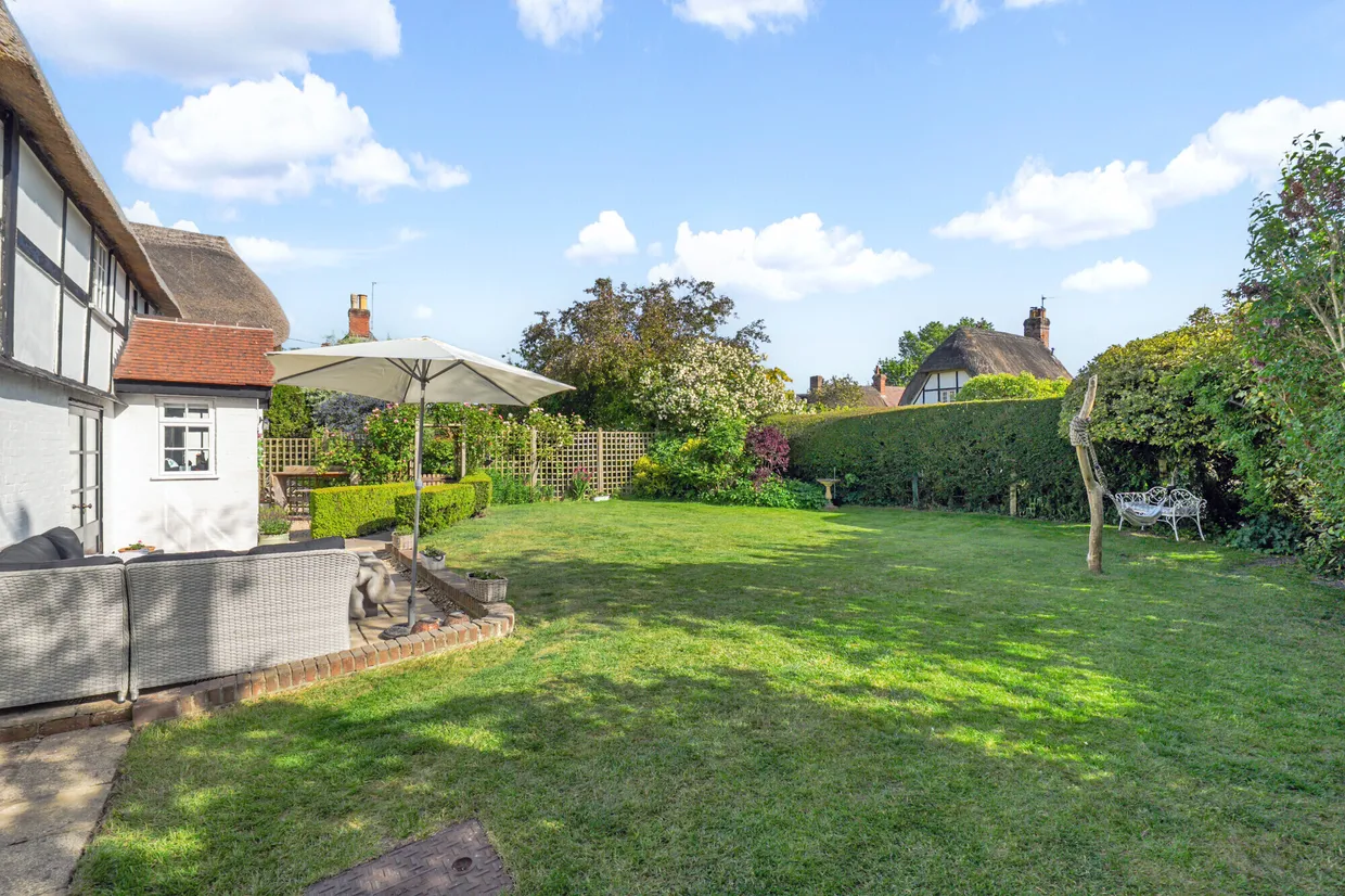 The Street, All Cannings, SN10 photo 6