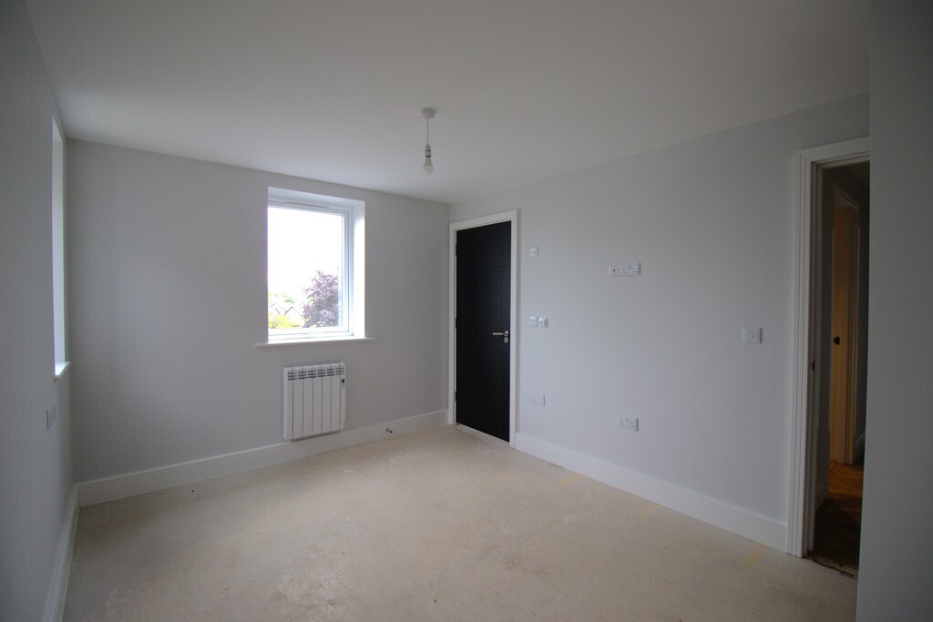 Gordon Richards House, Furlong View Image 9