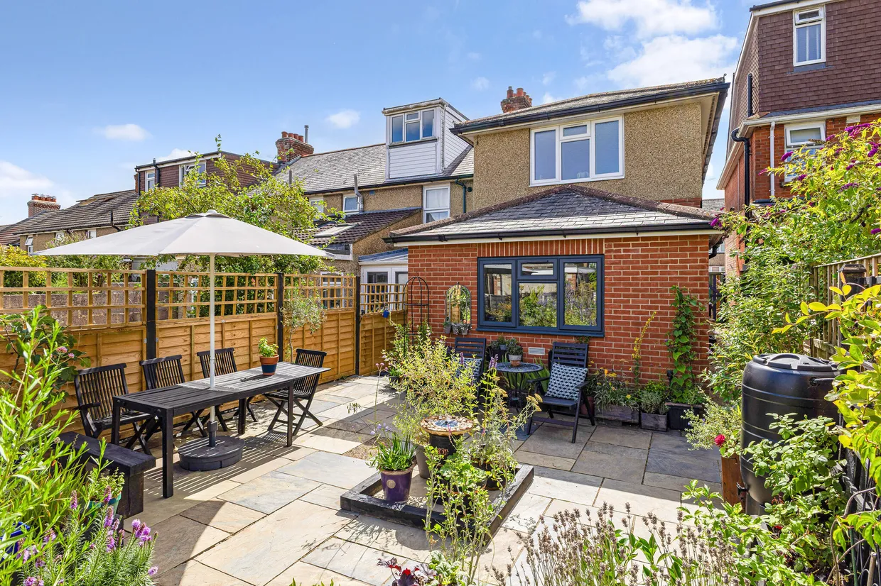Heath Road, Salisbury, SP2 photo 18