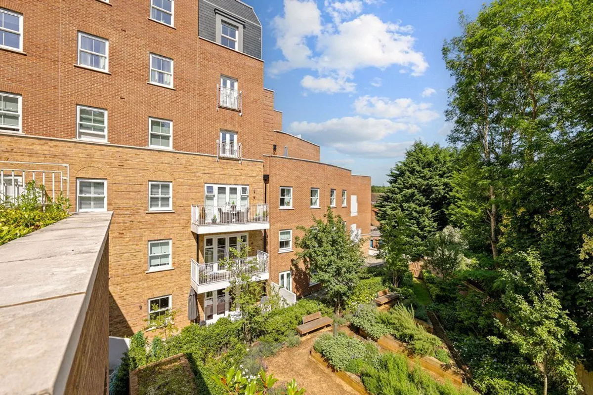 Eden Place, Oxted, Surrey, RH8