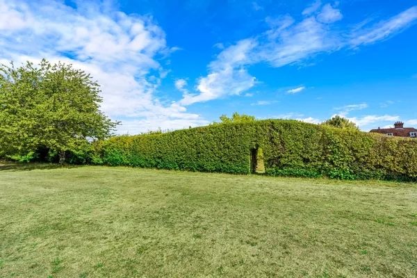Polstead Street, Stoke By Nayland, CO6 photo 27