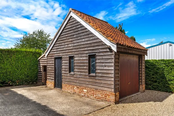 Polstead Street, Stoke By Nayland, CO6 photo 29