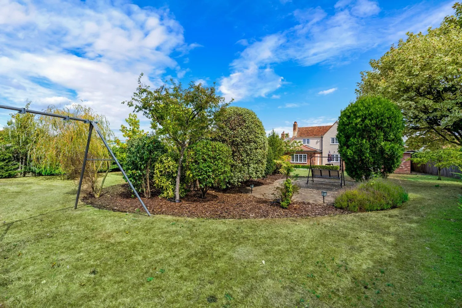 Polstead Street, Stoke By Nayland, CO6 photo 31