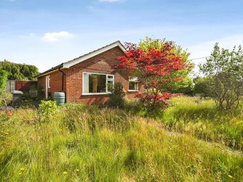 Hawthorn Close, Knodishall, SAXMUNDHAMphoto