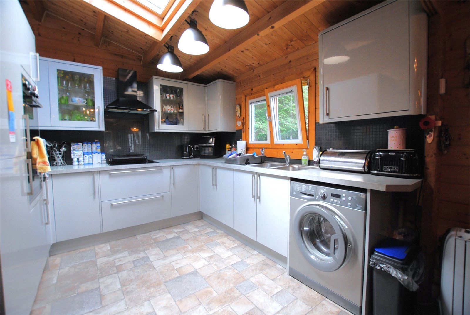 Woodland Road, Llantwit Fardre, CF38 Image 49
