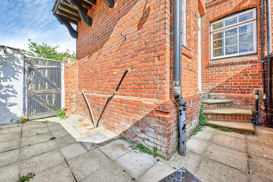 Property photo 13