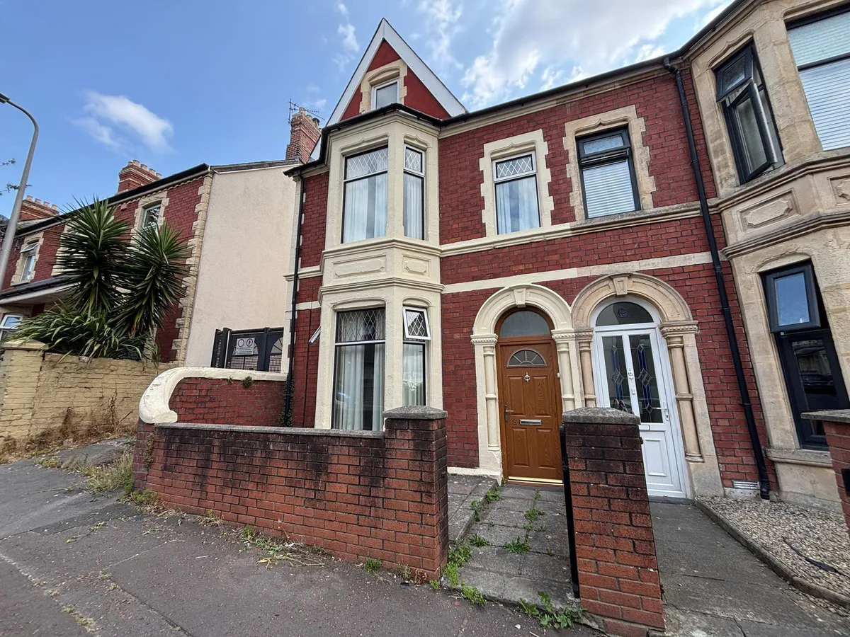 Station Street, Barry, CF63