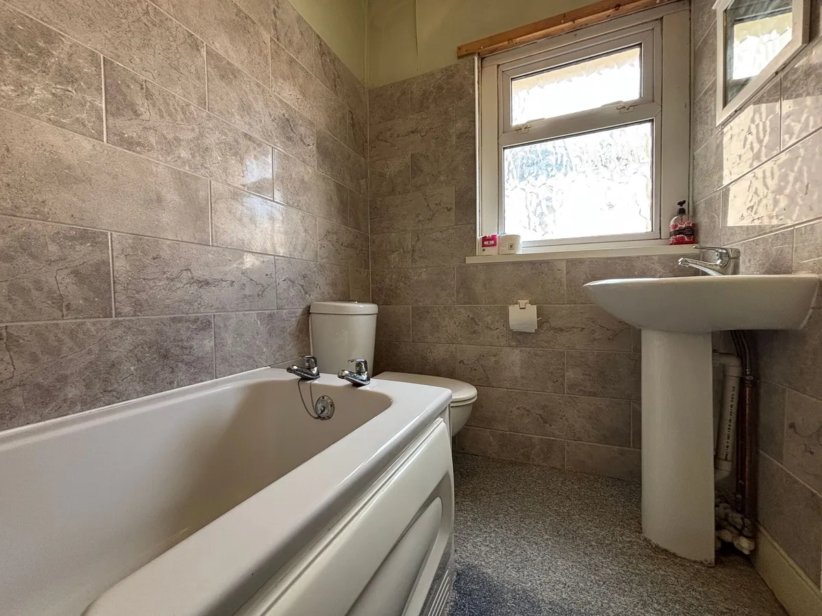 Station Street, Barry, CF63
