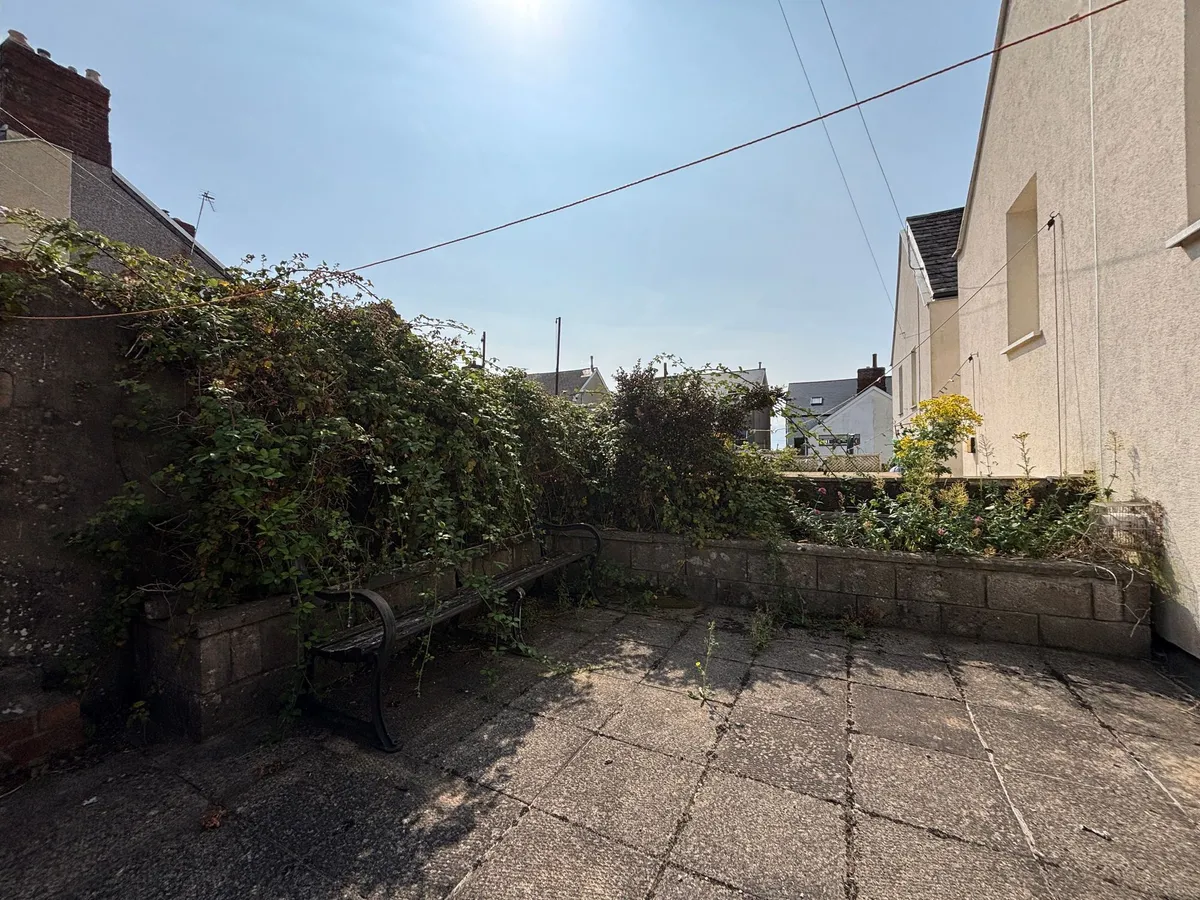 Station Street, Barry, CF63