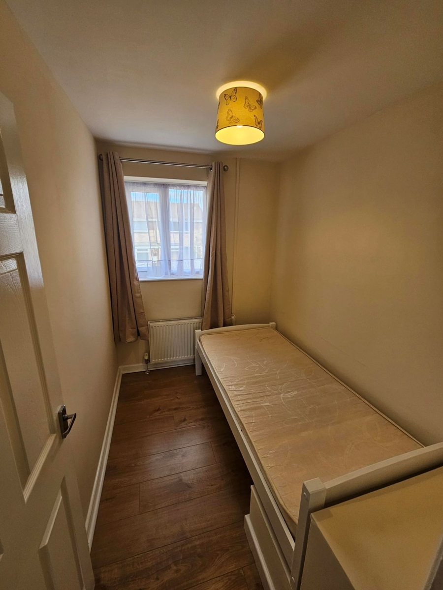 33 Crakston Close, Coventry Image 12