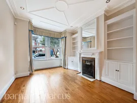 Wavendon Avenue, LONDON photo