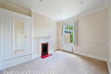 Wavendon Avenue, LONDON
