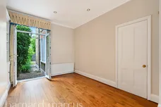Wavendon Avenue, LONDON