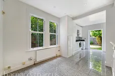 Wavendon Avenue, LONDON