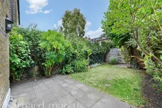 Wavendon Avenue, LONDON