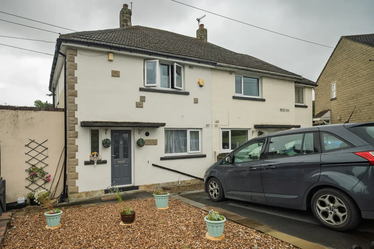 Manor Road, Bingley