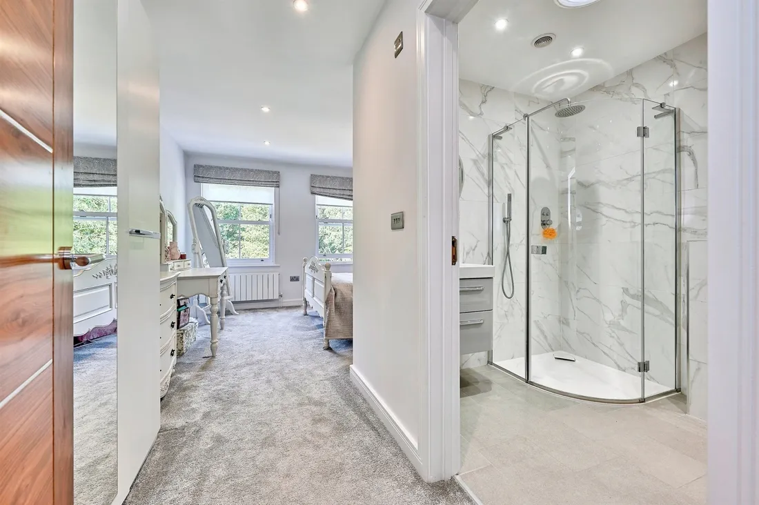 Property photo 25