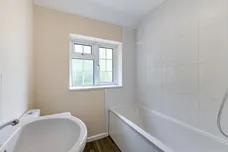 Sandridgebury Lane St. Albans AL3 photo 10