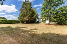 Sandridgebury Lane St. Albans AL3 photo 22