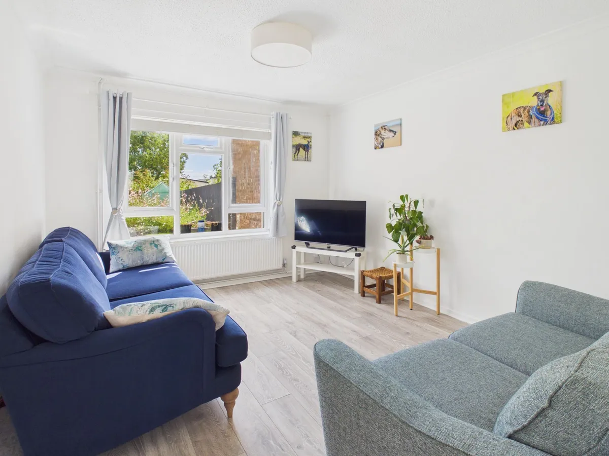 Pendine Close, Barry, CF62