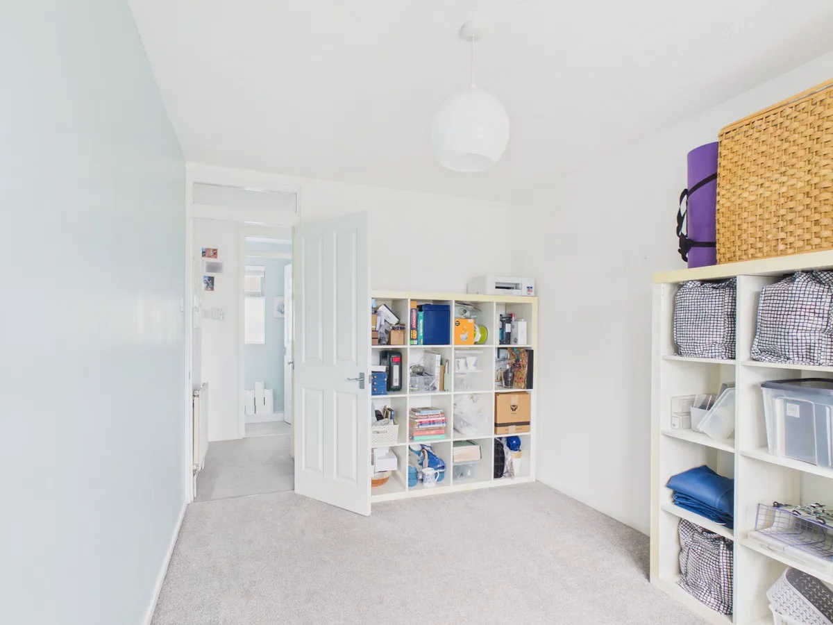 Pendine Close, Barry, CF62