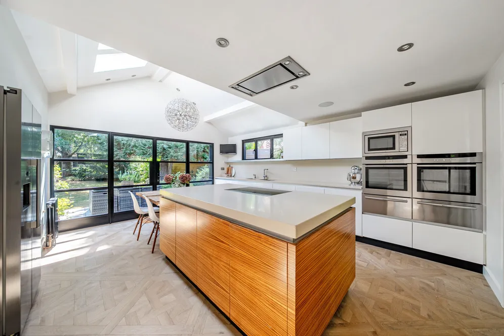 Watermill Lane, Hertford, SG14 photo 6