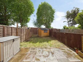 Wilmington Gardens, Barking thumb 2
