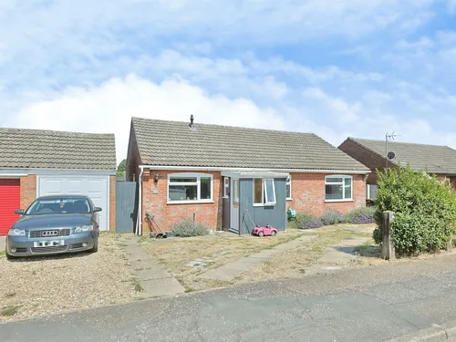 Hillcrest Avenue, Derehamphoto