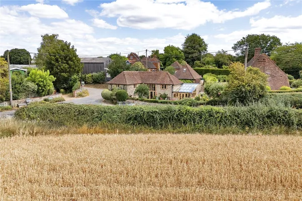 Basted Lane, Crouch, TN15 photo 14