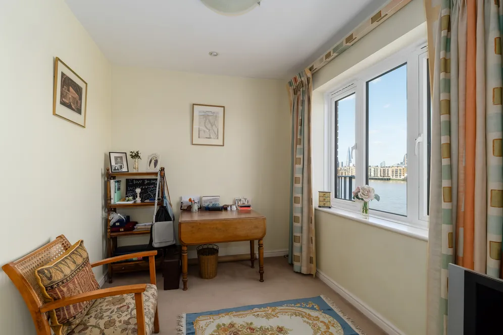 Abbotshade Road, London, SE16 photo 11