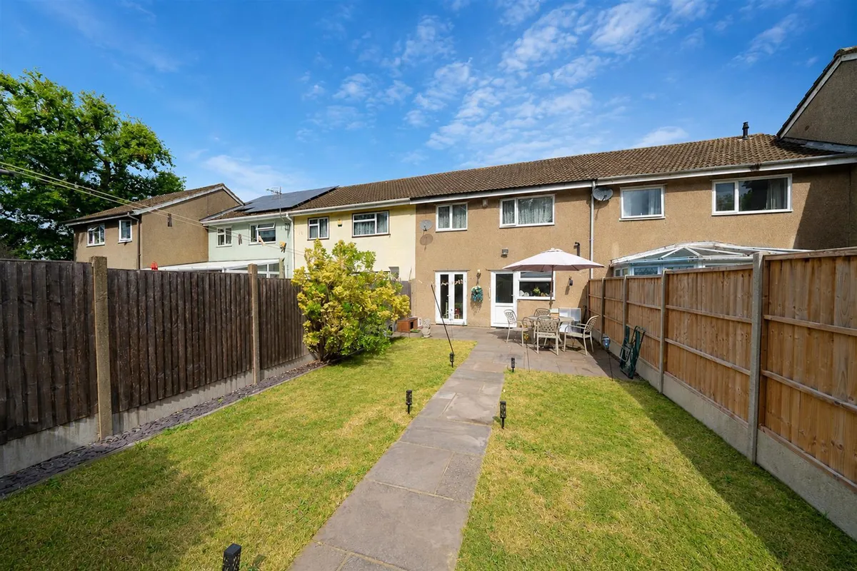 Northend, Hemel Hempstead, Hertfordshire, HP3 8TL