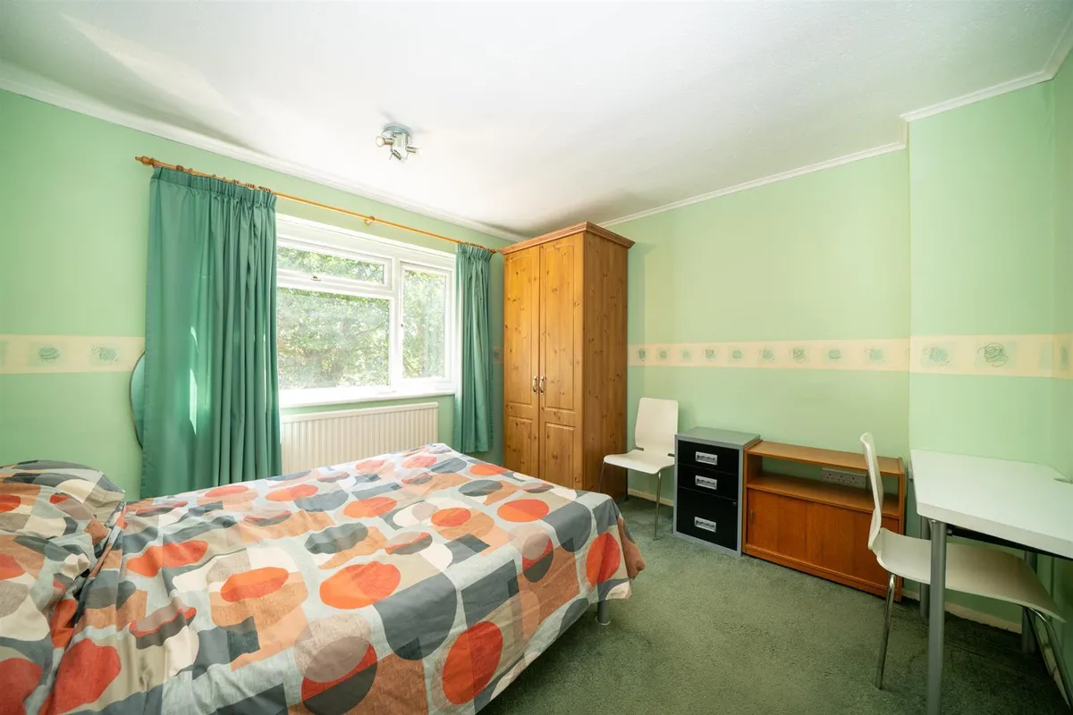 Waveney, Hemel Hempstead, Hertfordshire, HP2 6DQ