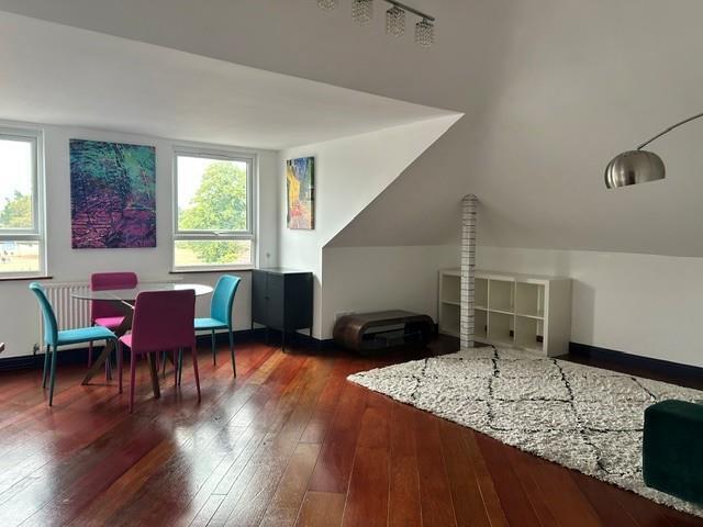 Iona Crescent, Cippenham Image 3