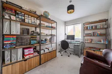 Hoadley Avenue, Burgess Hill, RH15 photo 6