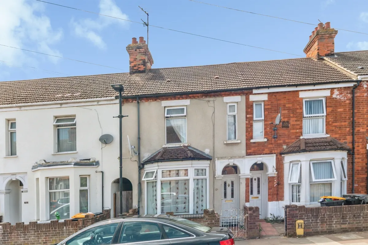 Trinity Road, Bedford