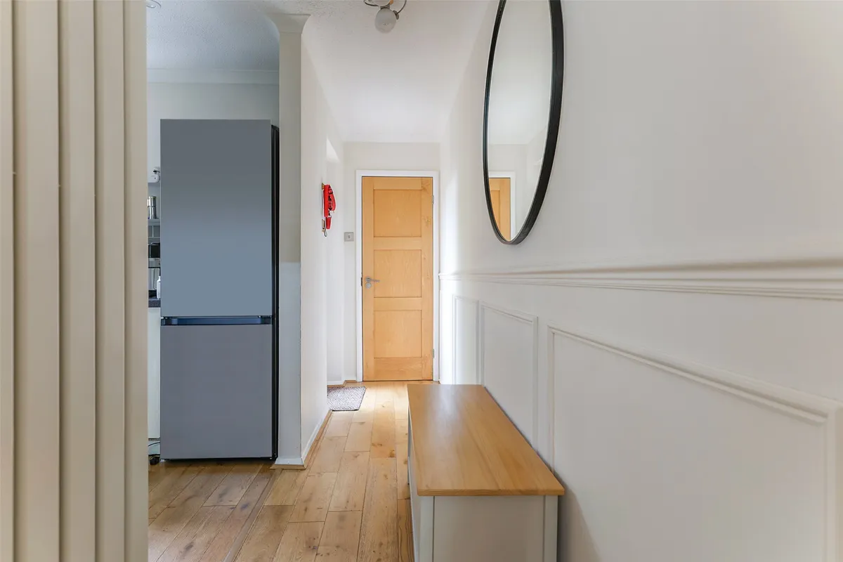 Owen Place, Leatherhead, Surrey, KT22